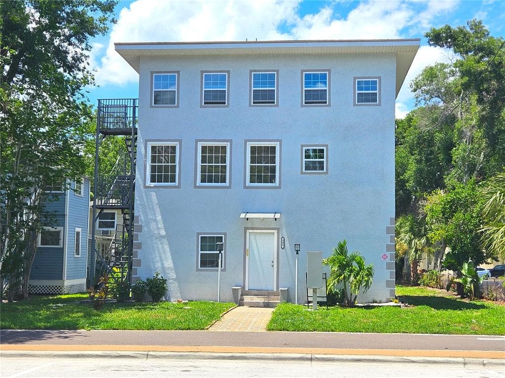 306 TURNER STREET