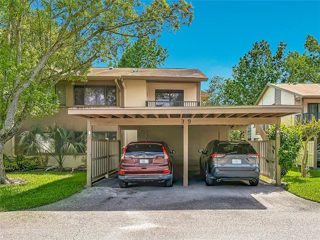 12913 FAIRWAY DRIVE