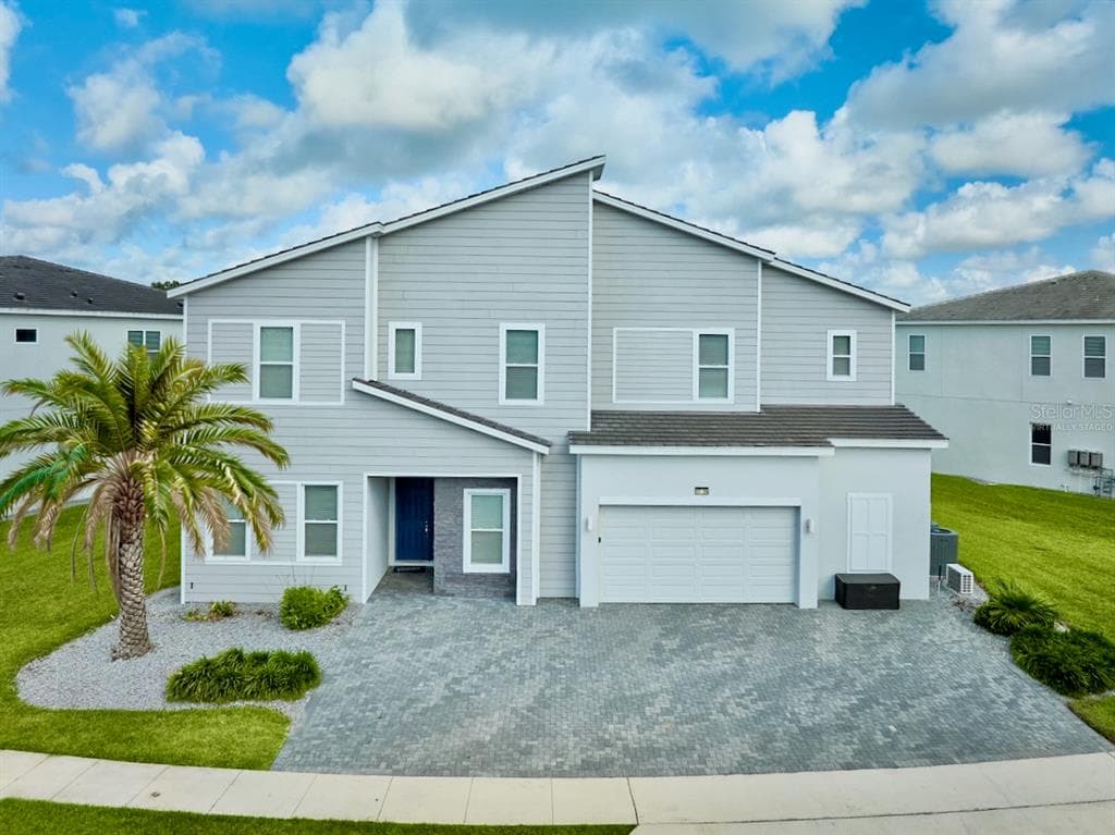 1735 OAK BLOSSOM DRIVE