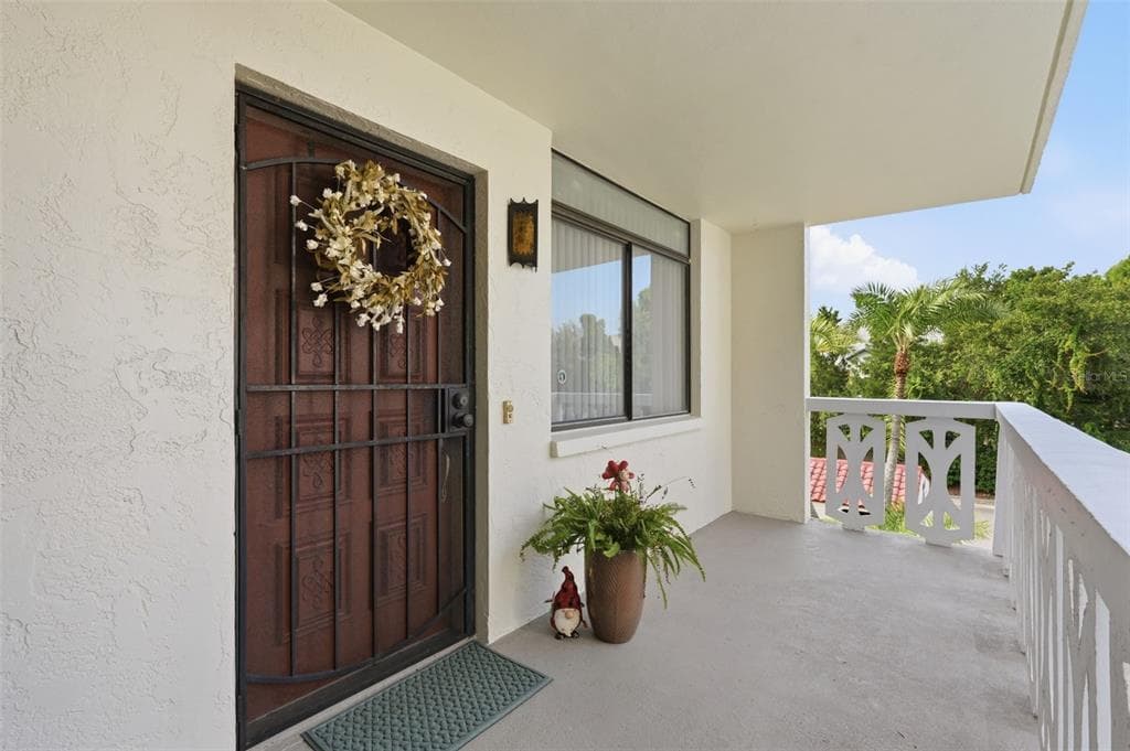 2612 PEARCE DRIVE