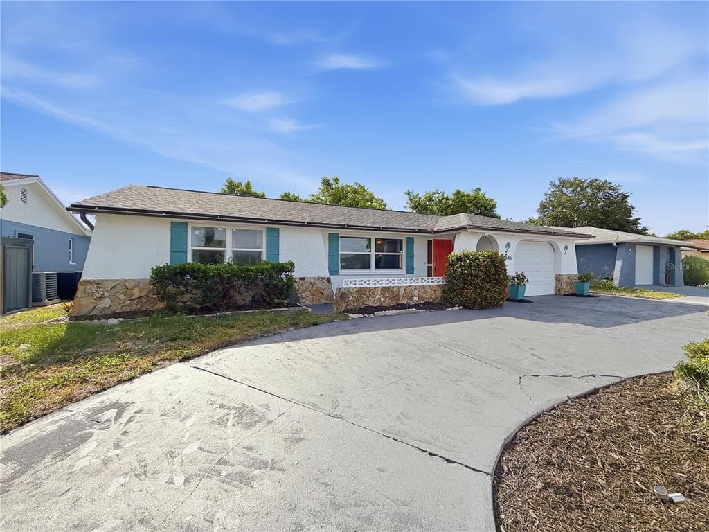 8846 CARMEN LANE