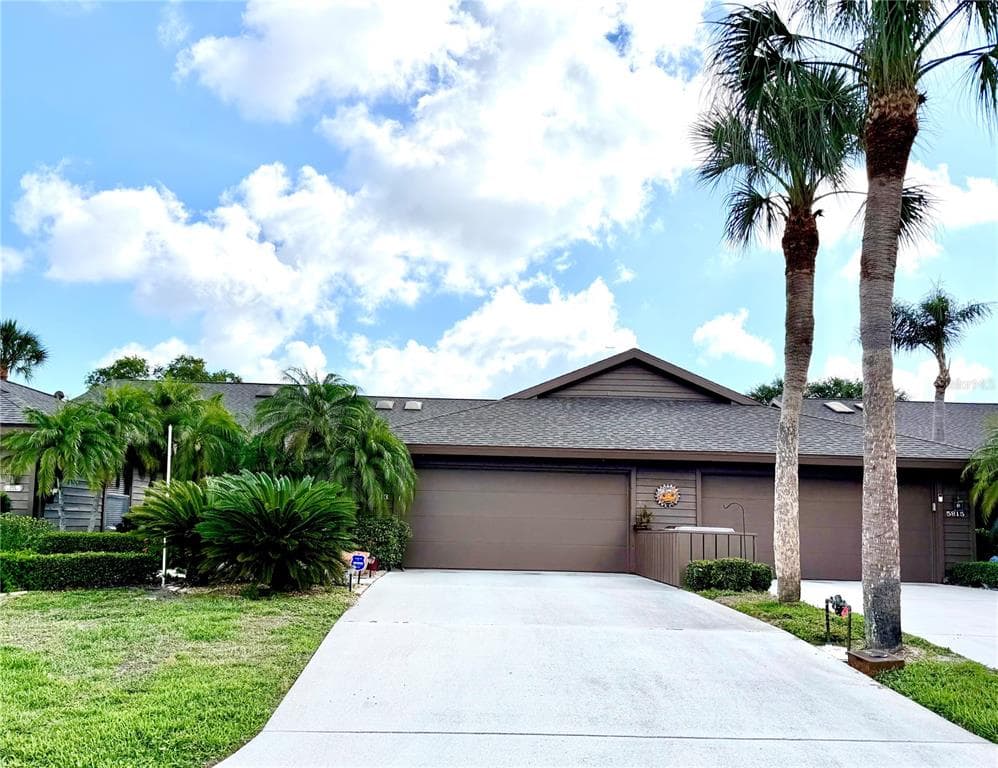 5813 MERION WAY