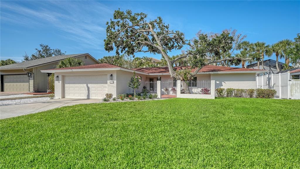 734 BIRDSONG LANE