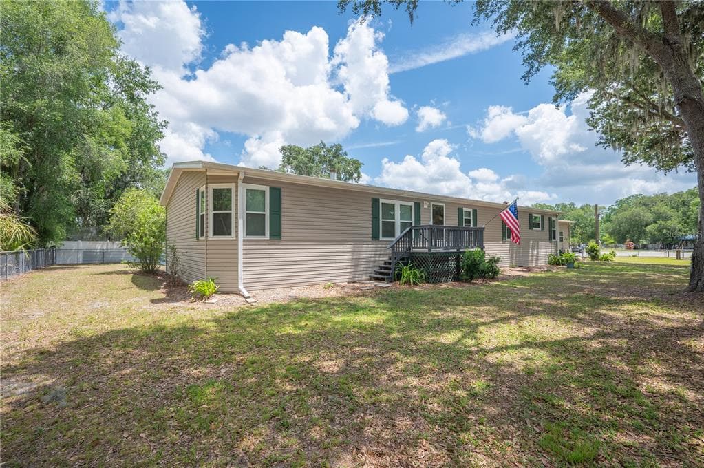 4817 INDIAN OAK DRIVE