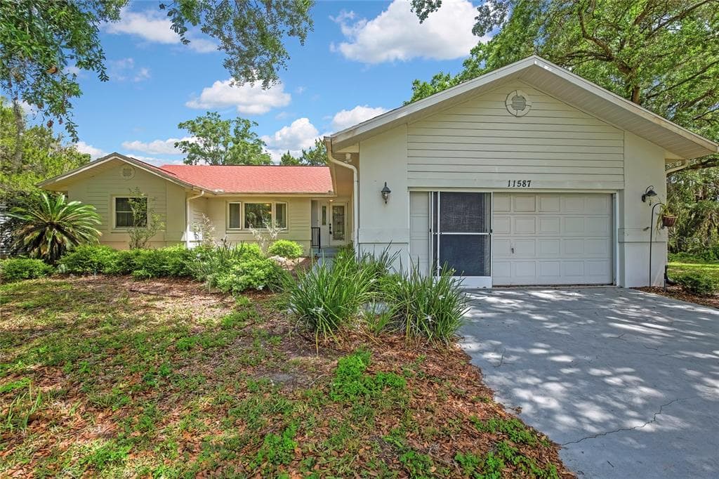 11587 TIMBERLANE DRIVE