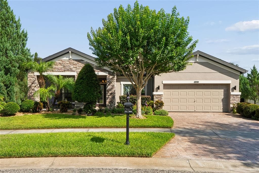 21627 PEARL CRESCENT COURT