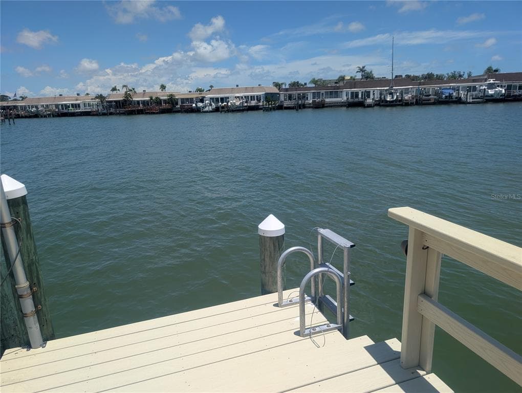 542 BOCA CIEGA POINT BOULEVARD