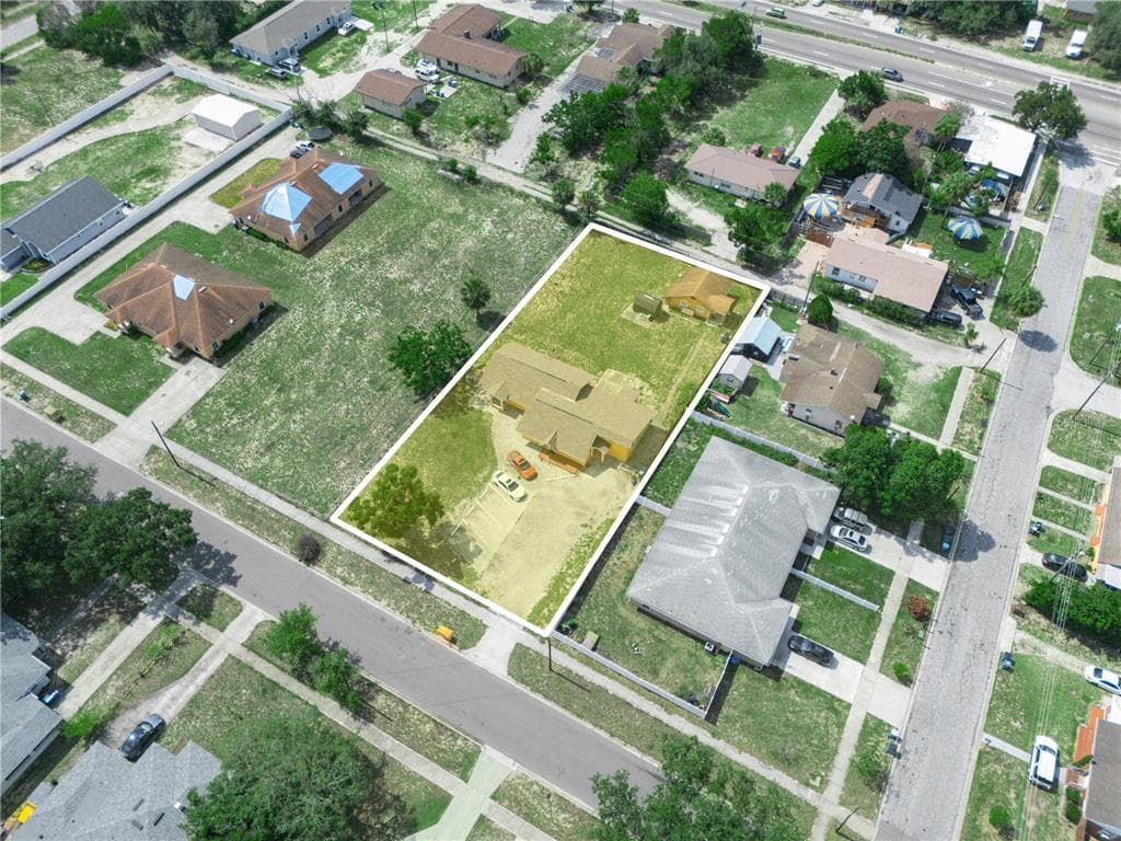 1021 COHASSETT AVENUE