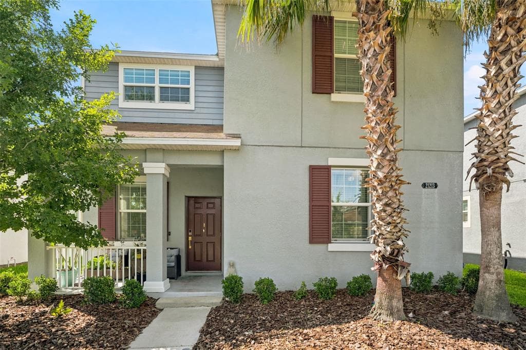 21213 PASSIVE PORCH DRIVE