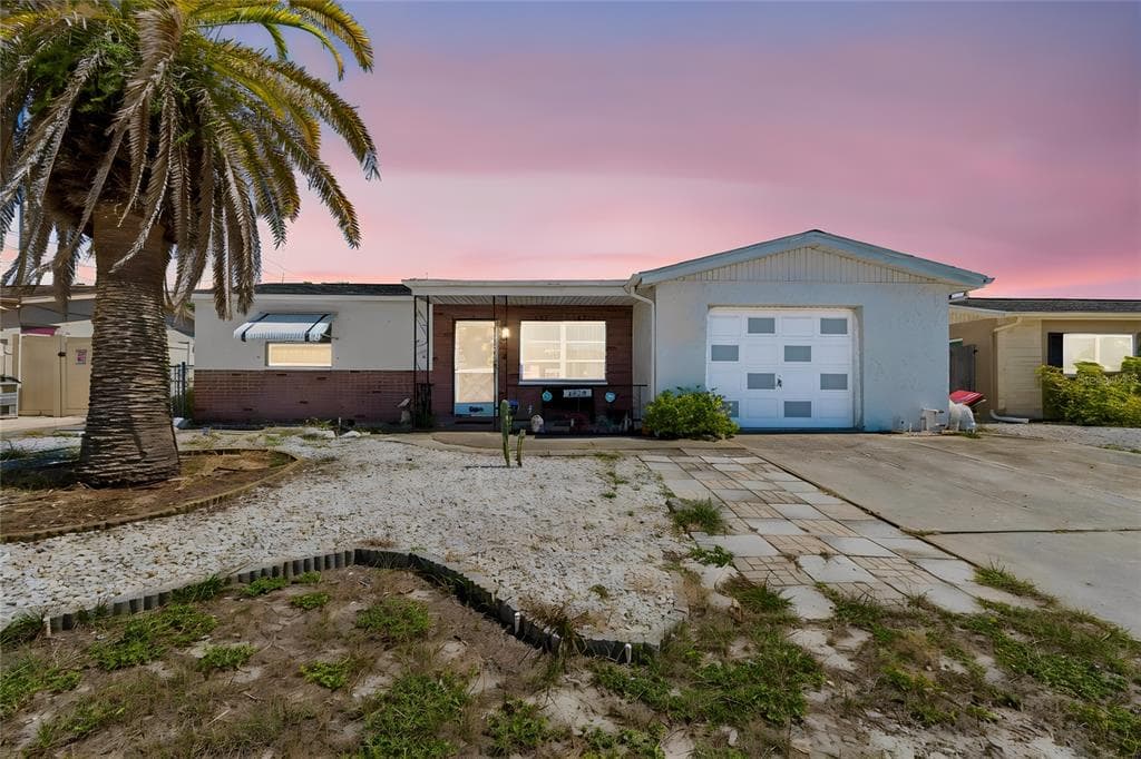 8052 DEDHAM DRIVE