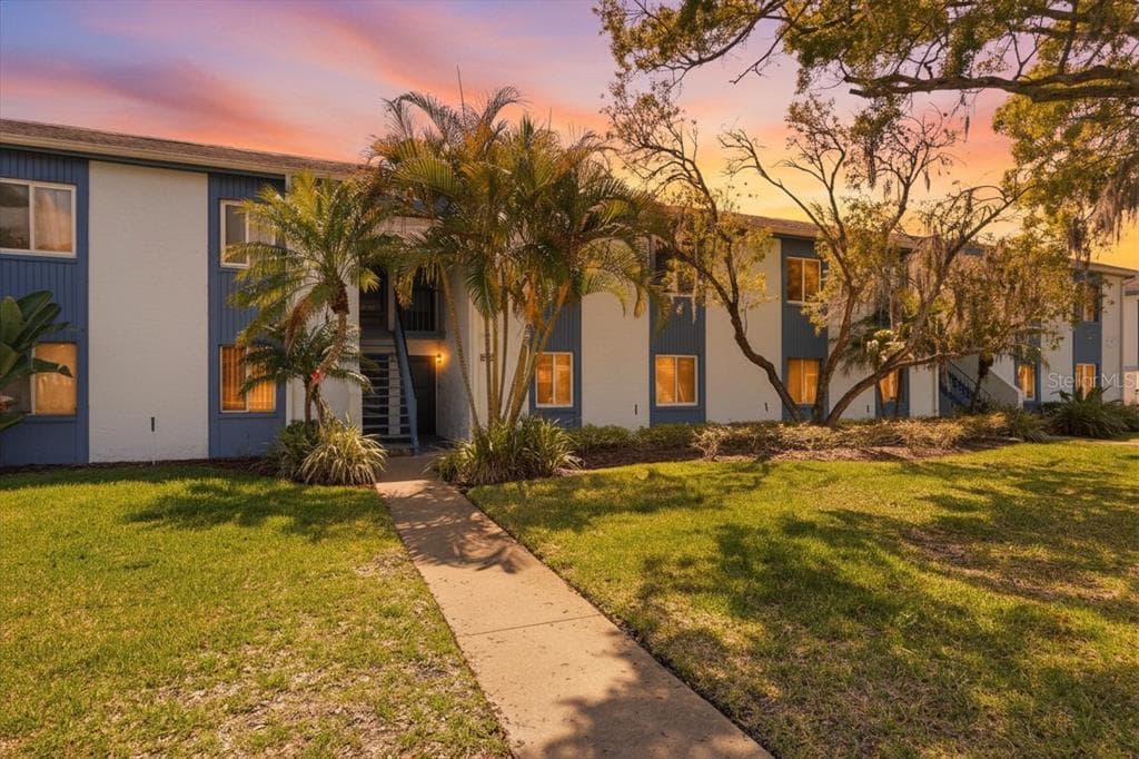 240 CYPRESS LANE