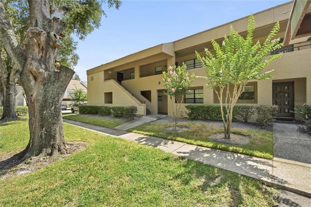 4991 PURITAN CIRCLE