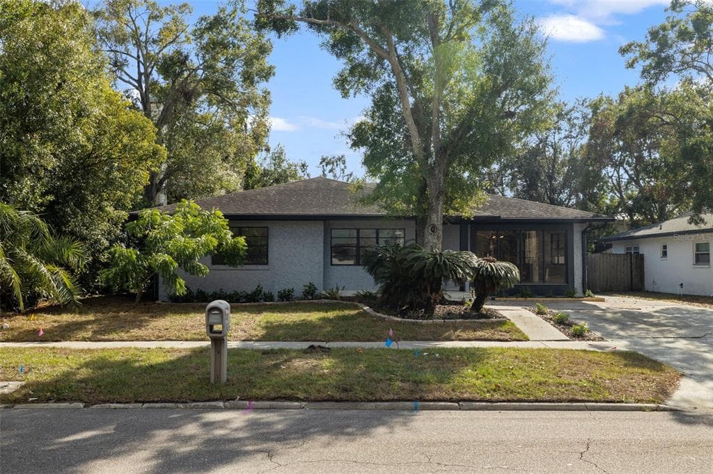 3406 SWANN AVENUE