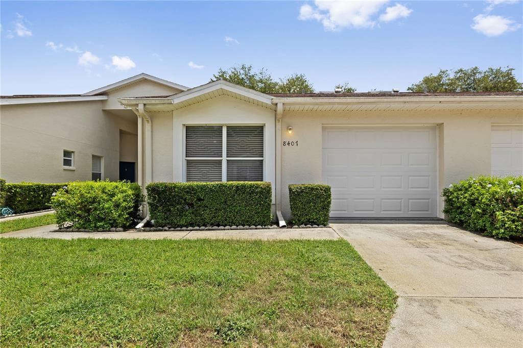 8407 TERRACE MEADOWS COURT