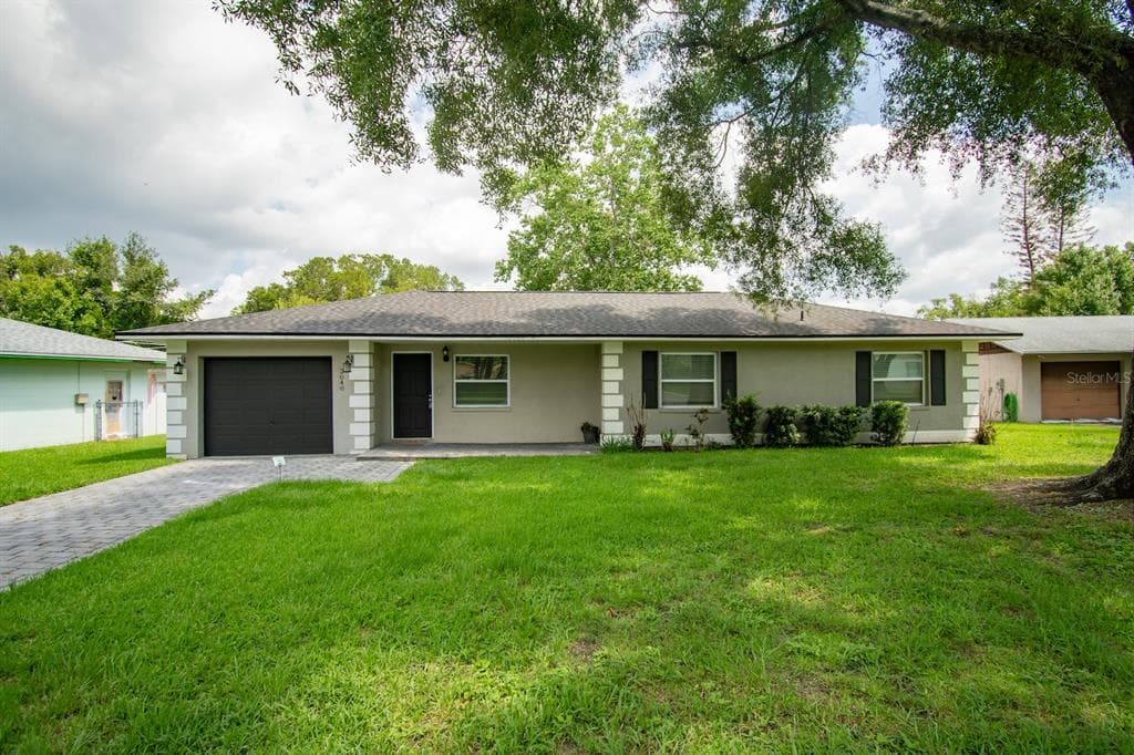 2040 WOODBRIAR LOOP