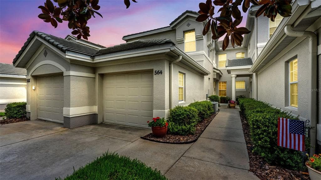 564 GRASSLANDS VILLAGE CIRCLE