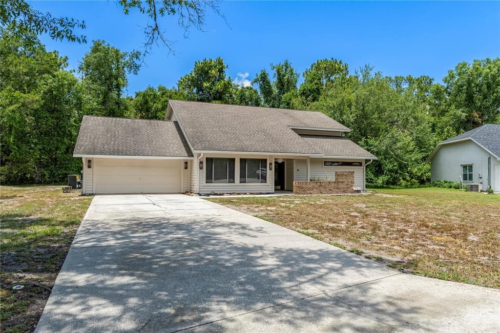 10 SYCAMORE COURT