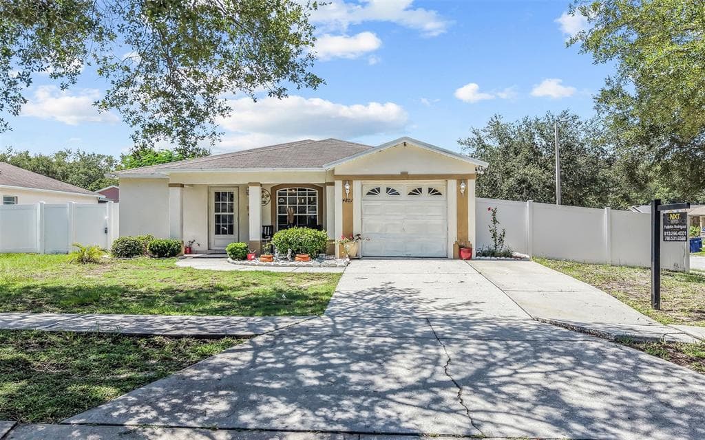 4801 ROCK FISH COURT