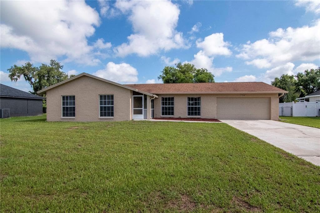 1208 LADY GUINEVERE DRIVE