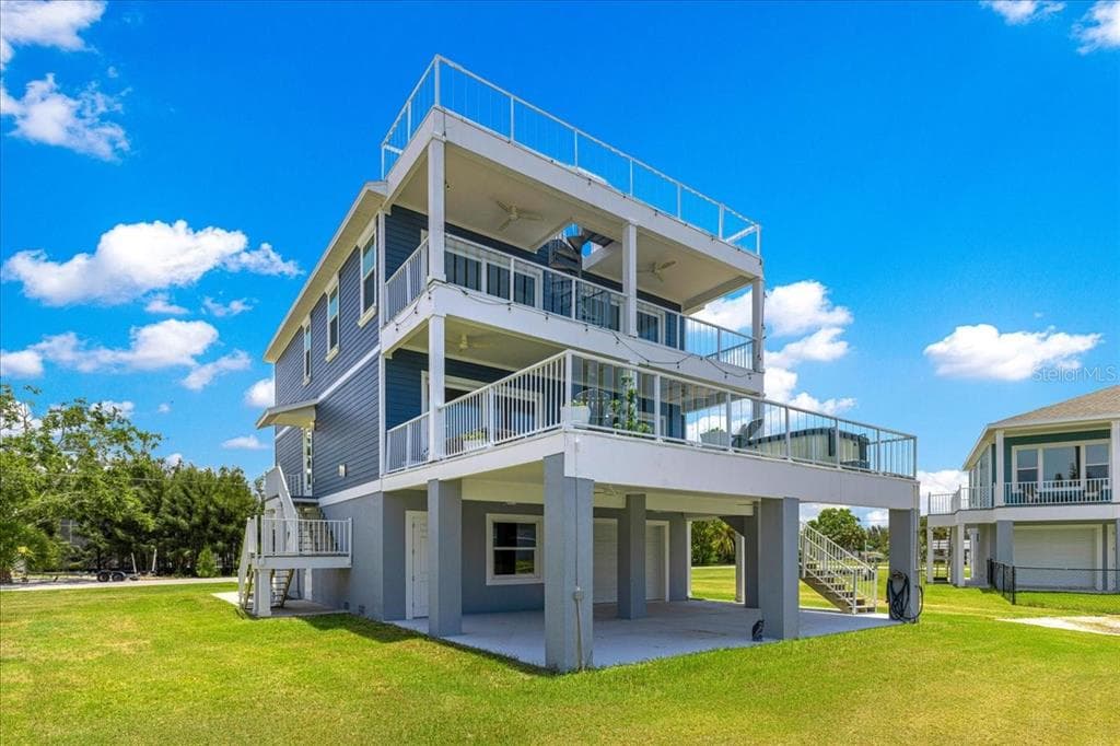 6812 DRIFTWOOD DRIVE