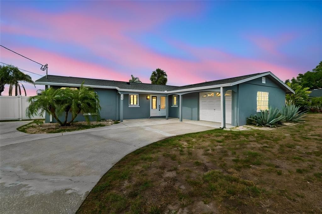 729 SPANISH MAIN DRIVE