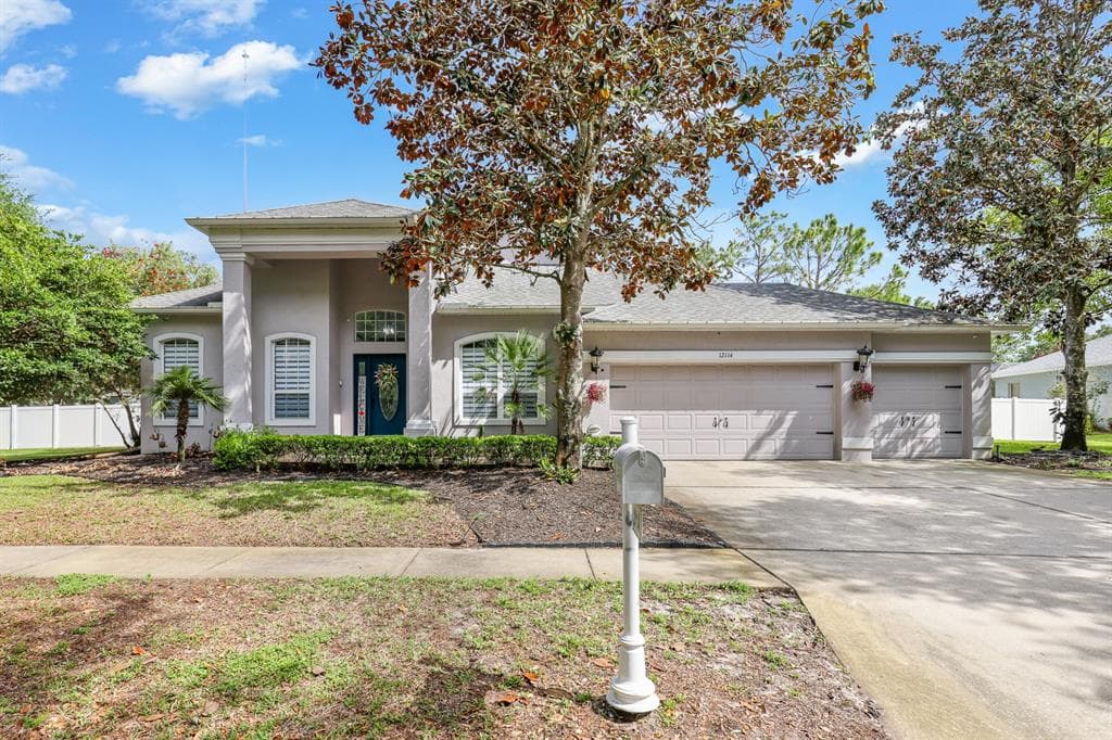 12114 CREEK EDGE DRIVE