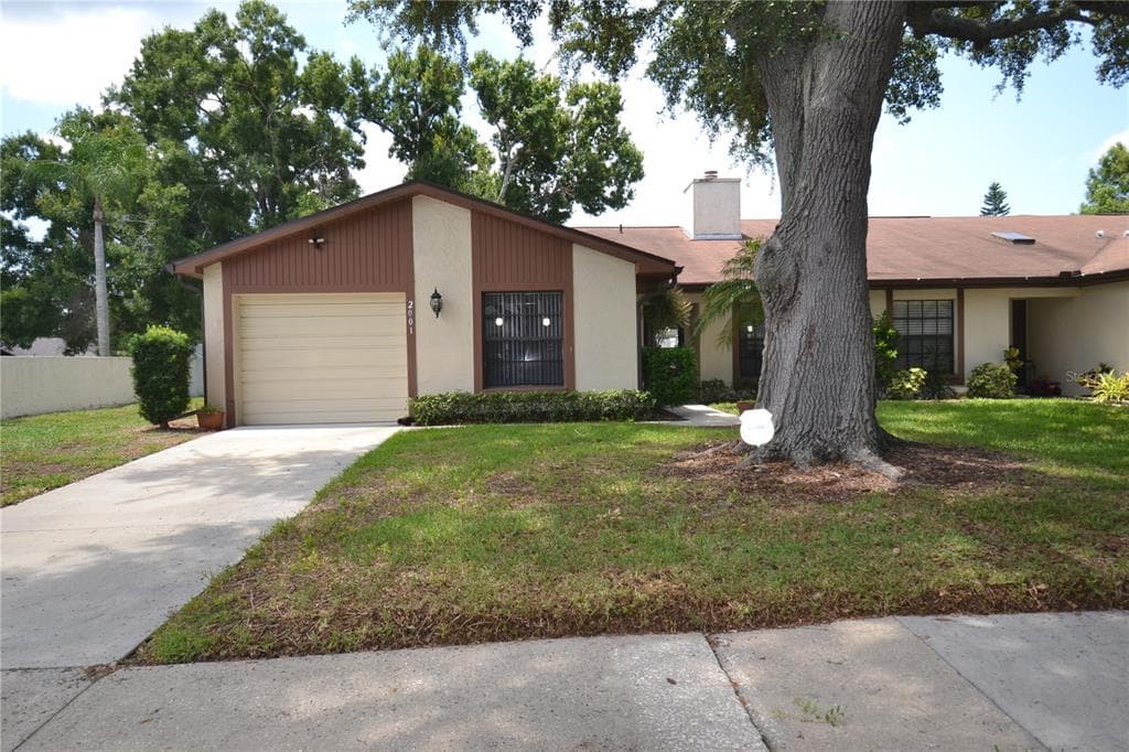 2001 DOVER COURT