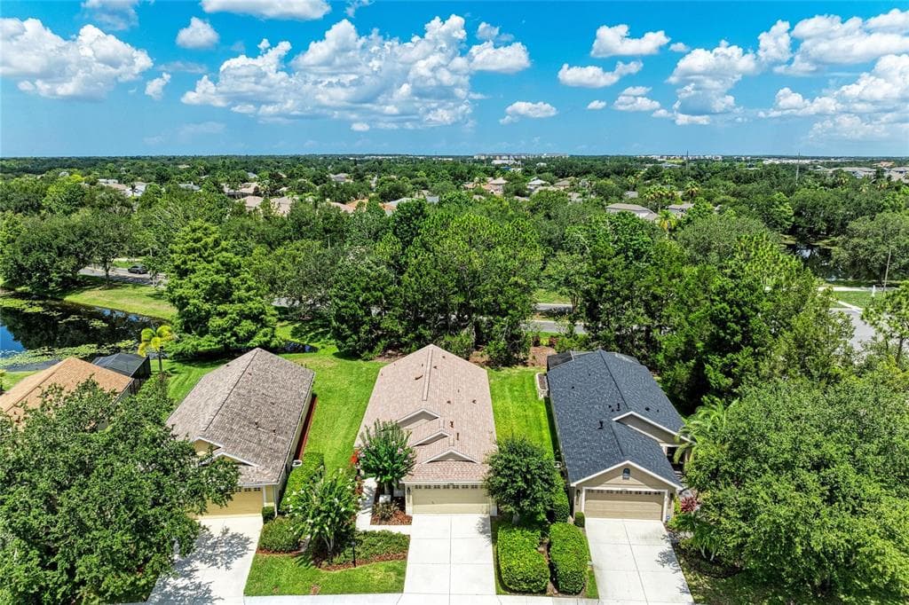 6308 ROBIN COVE