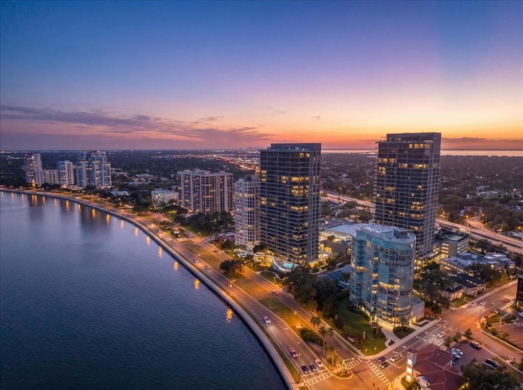 2900 BAY TO BAY BOULEVARD