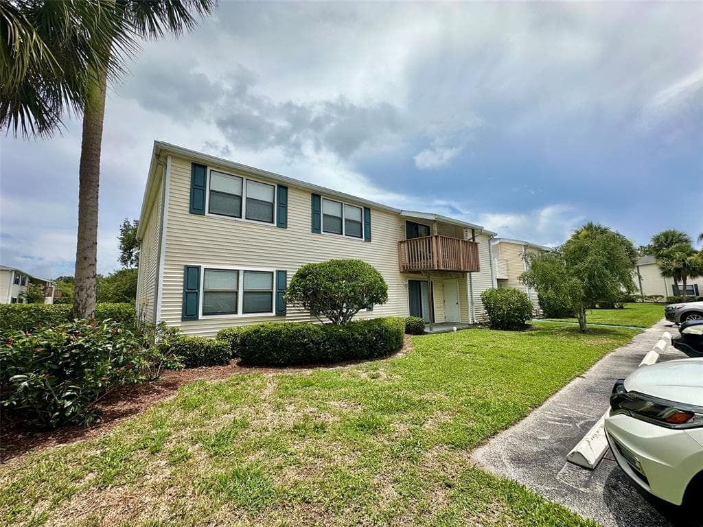 135 HUNTER LAKE DRIVE