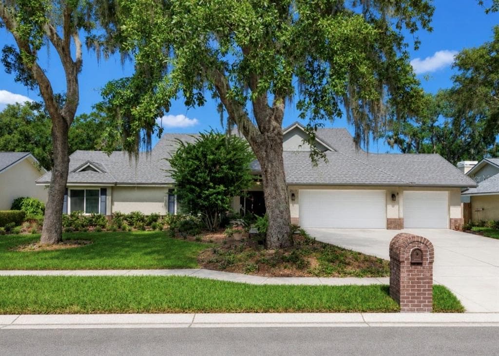 2517 MASON OAKS DRIVE