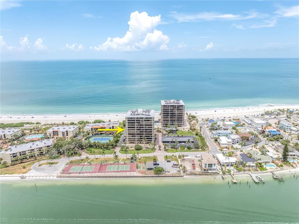 7600 BAYSHORE DRIVE