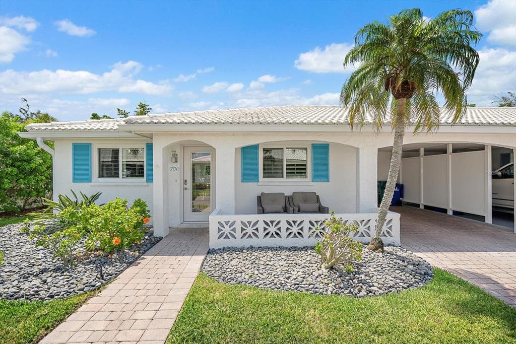 706 SPANISH DRIVE