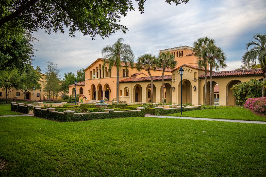 Apollo Beach Schools Guide  -  Zoning, Ratings, and What Parents Need to Know