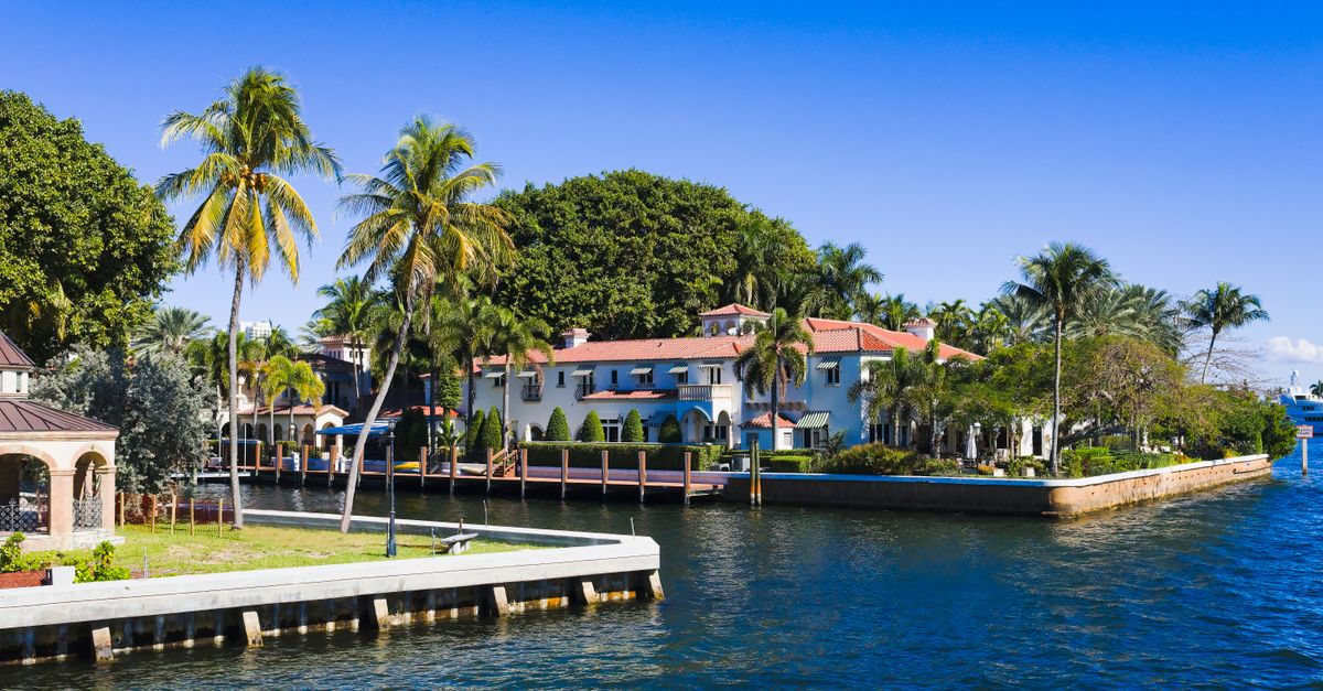 Best Neighborhoods in Madeira Beach: Where to Live in 2026