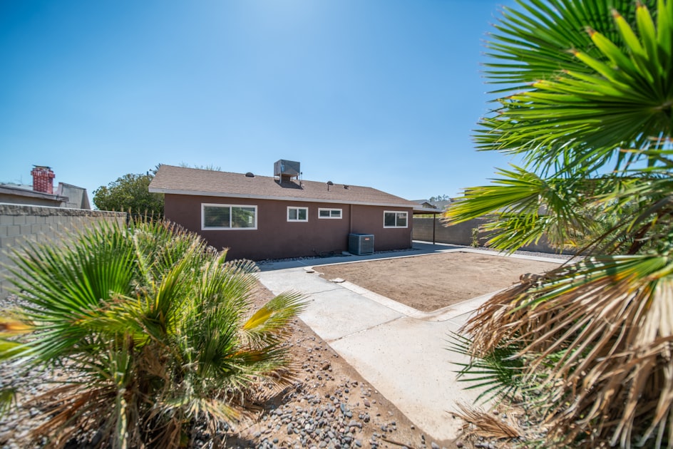 Your Complete Guide to Buying a Home in Town n Country, FL