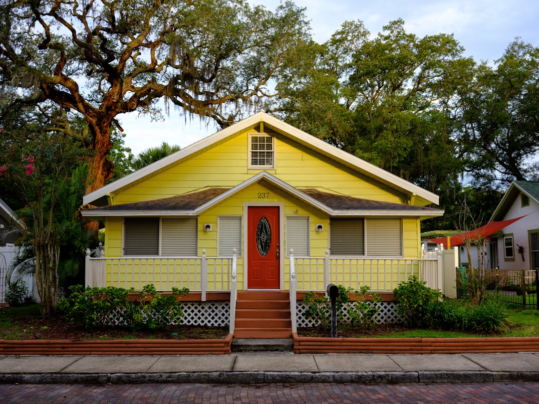 Downsizing in Tampa Bay: The Complete Guide for 2026