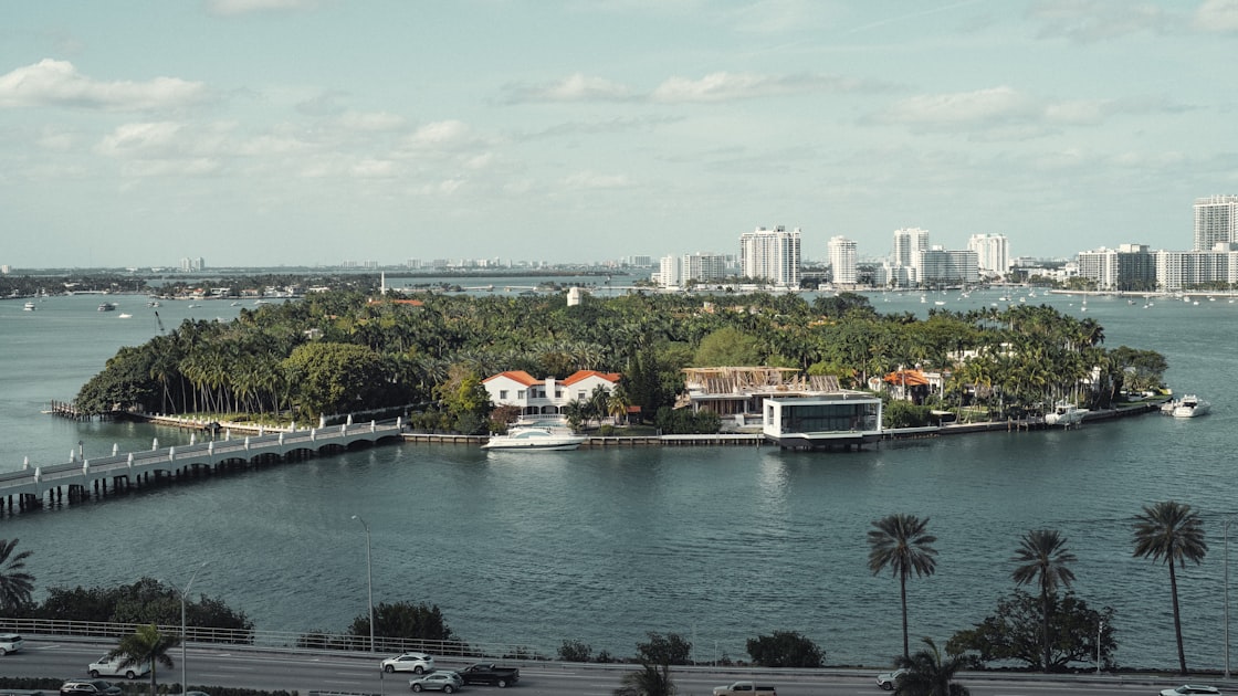 Luxury Living in Largo: What Your Money Gets You