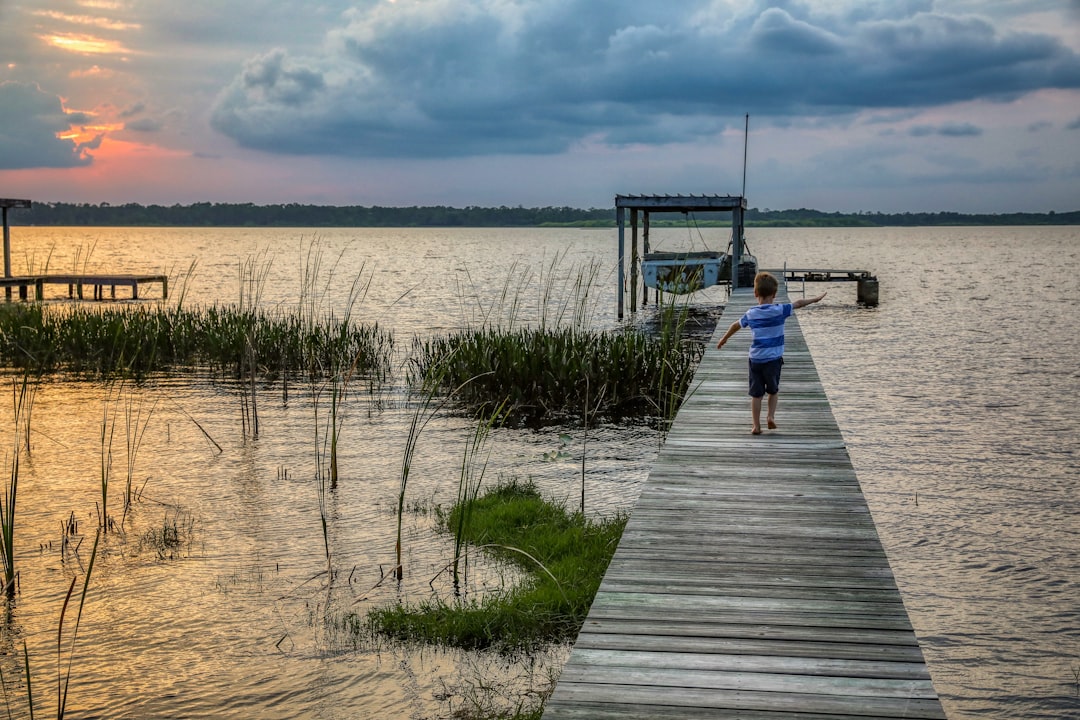 Waterfront Homes in Ridge Manor FL