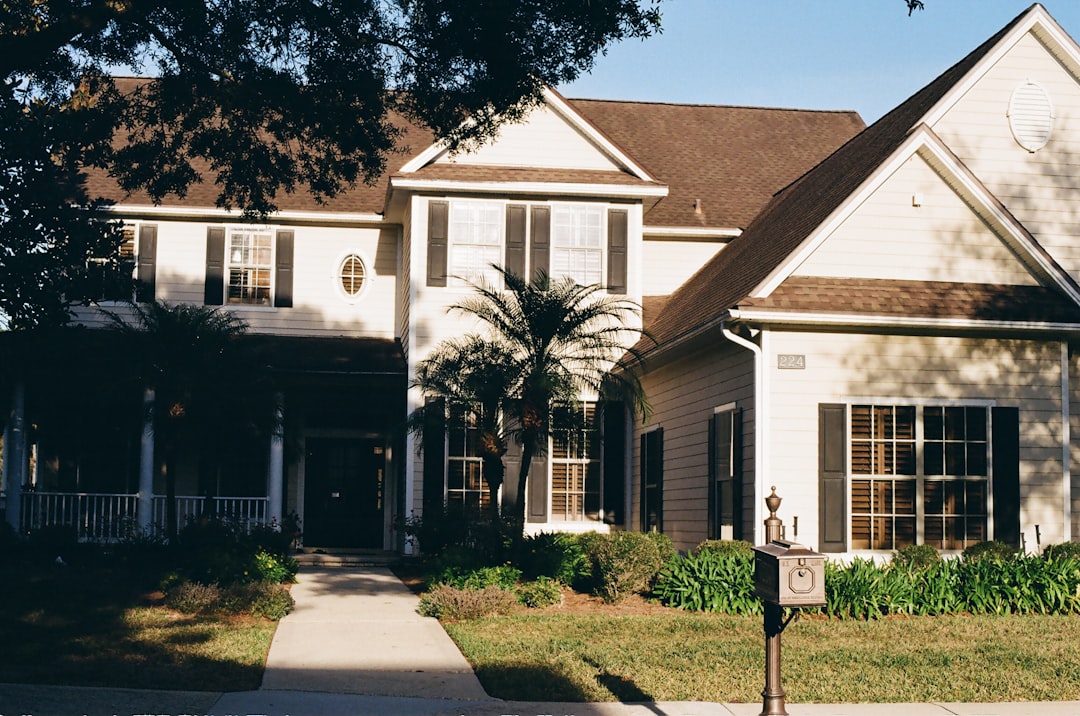 Sell Your Home Fast in Belleair FL — Pricing, Marketing & Timeline | Barrett Henry