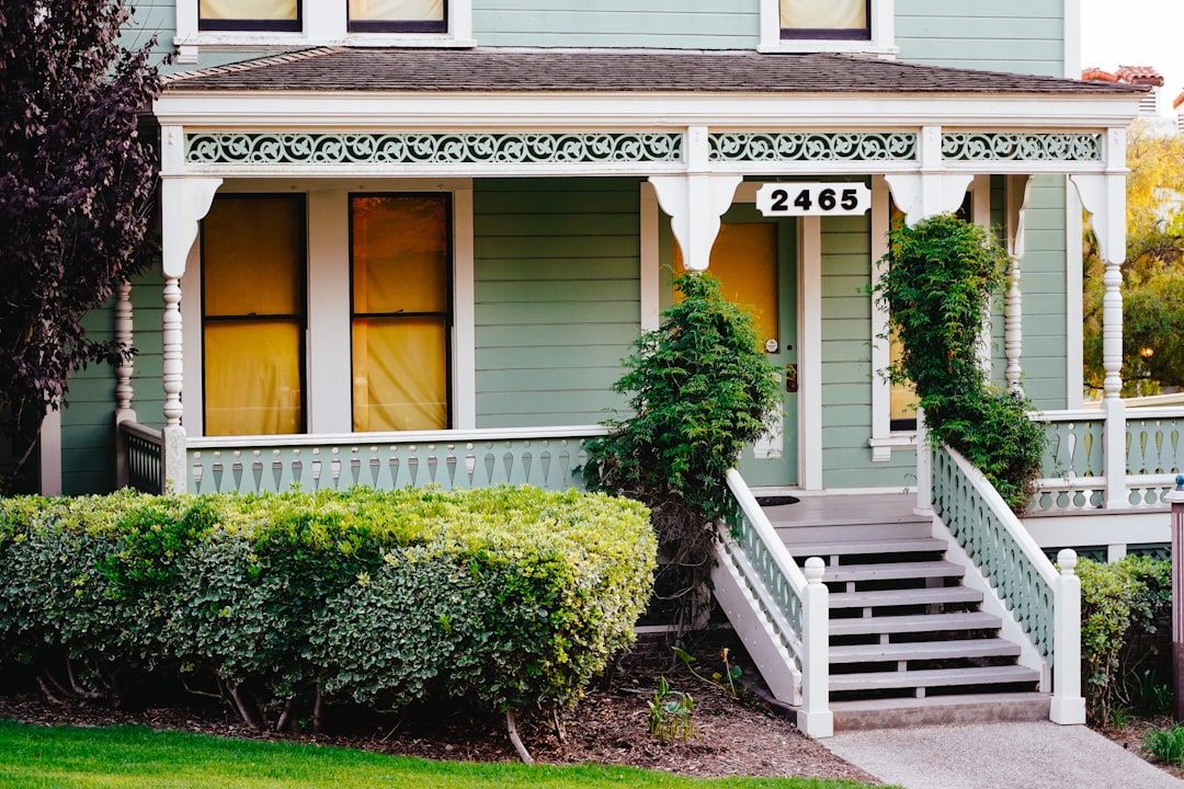 Tampa Craftsman Homes for Sale — Bungalows & Arts-and-Crafts Style