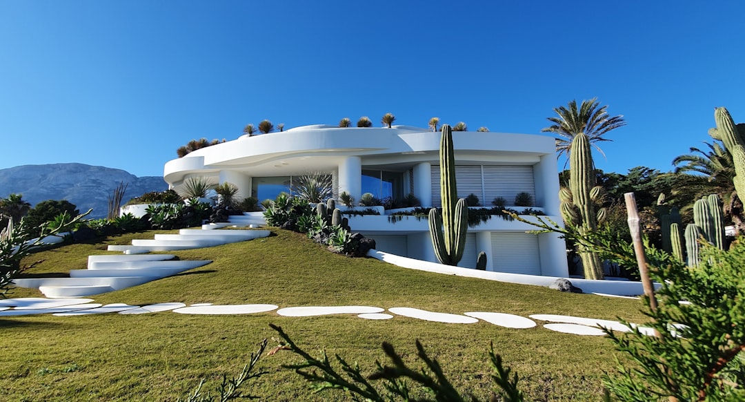 Tampa Villa Homes for Sale — Low-Maintenance Luxury Living