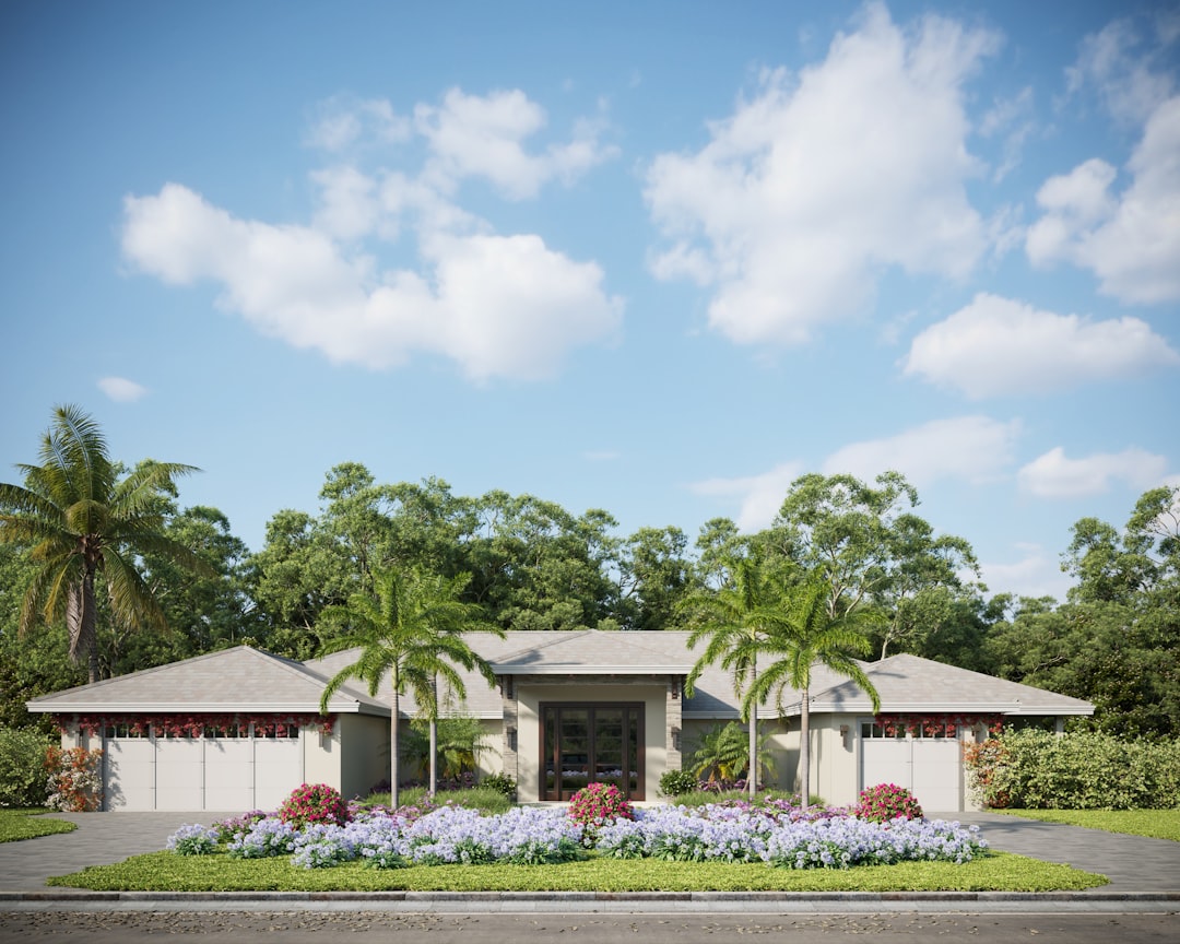 Luxury Estates in Valrico FL: $600K+ Properties