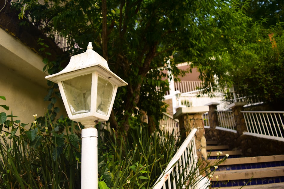 Waterfront Homes in Clearwater: Pricing, Flood Zones, and Tips