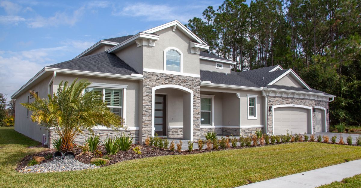 Waterfront Homes in Davenport: Pricing, Flood Zones, and Tips