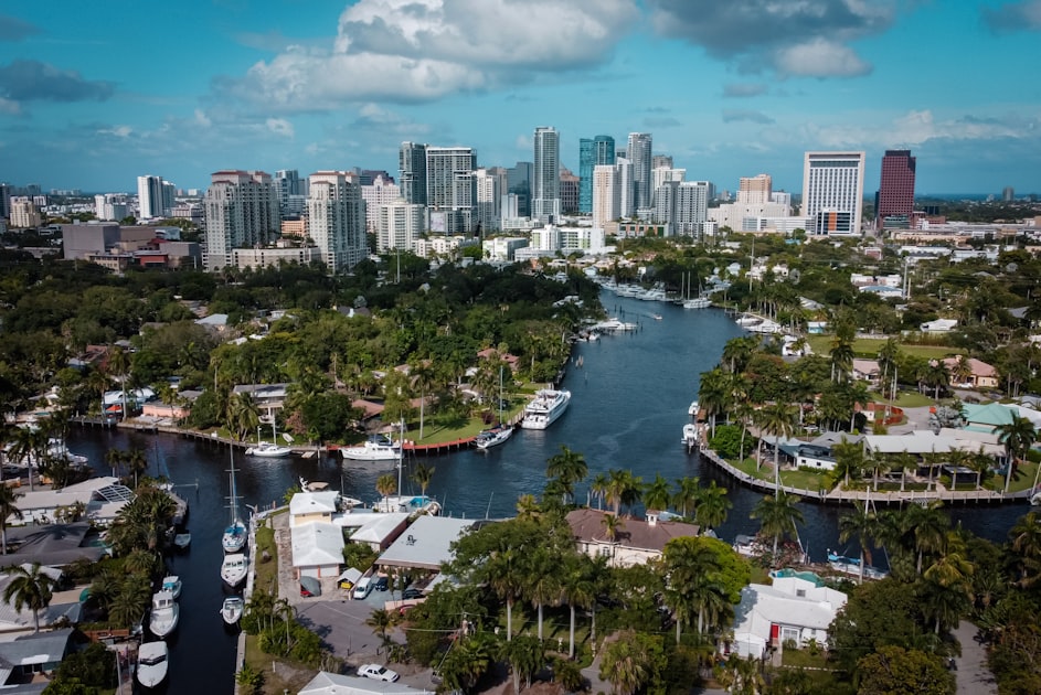 Waterfront Homes in Safety Harbor: Pricing, Flood Zones, and Tips